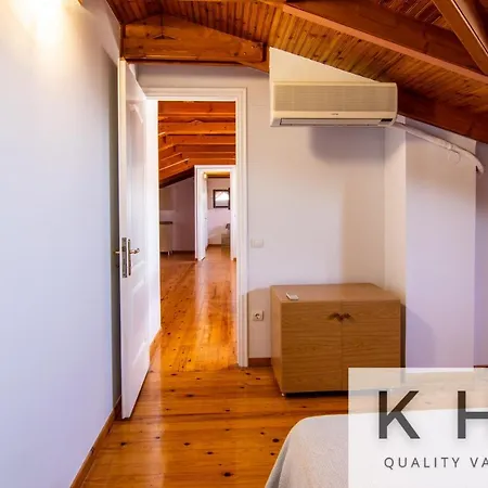 Superior Boutique Studios! #3 Apartment